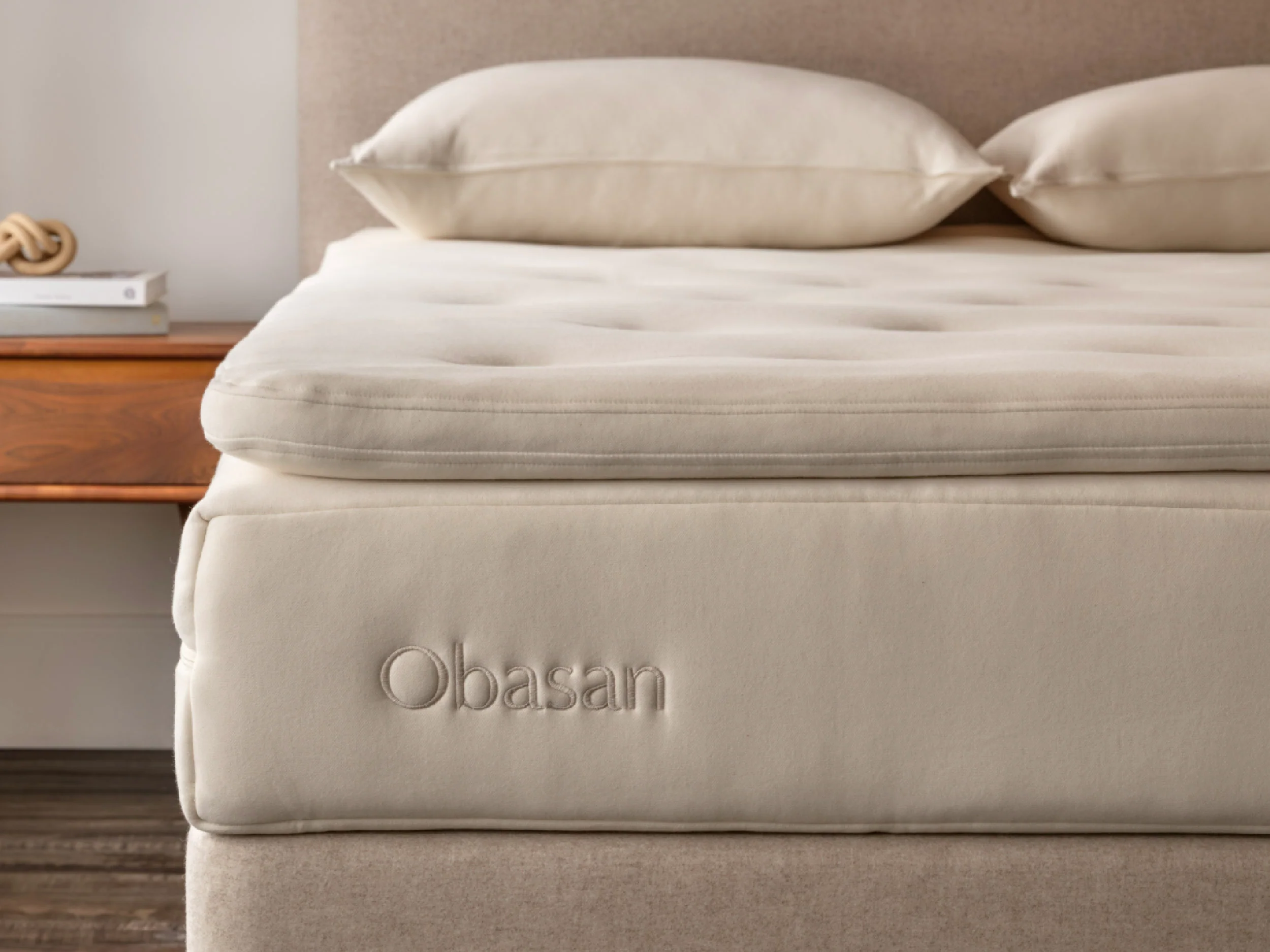 Classic Organic Wool and Latex Mattress Topper (1.5") - Image 3